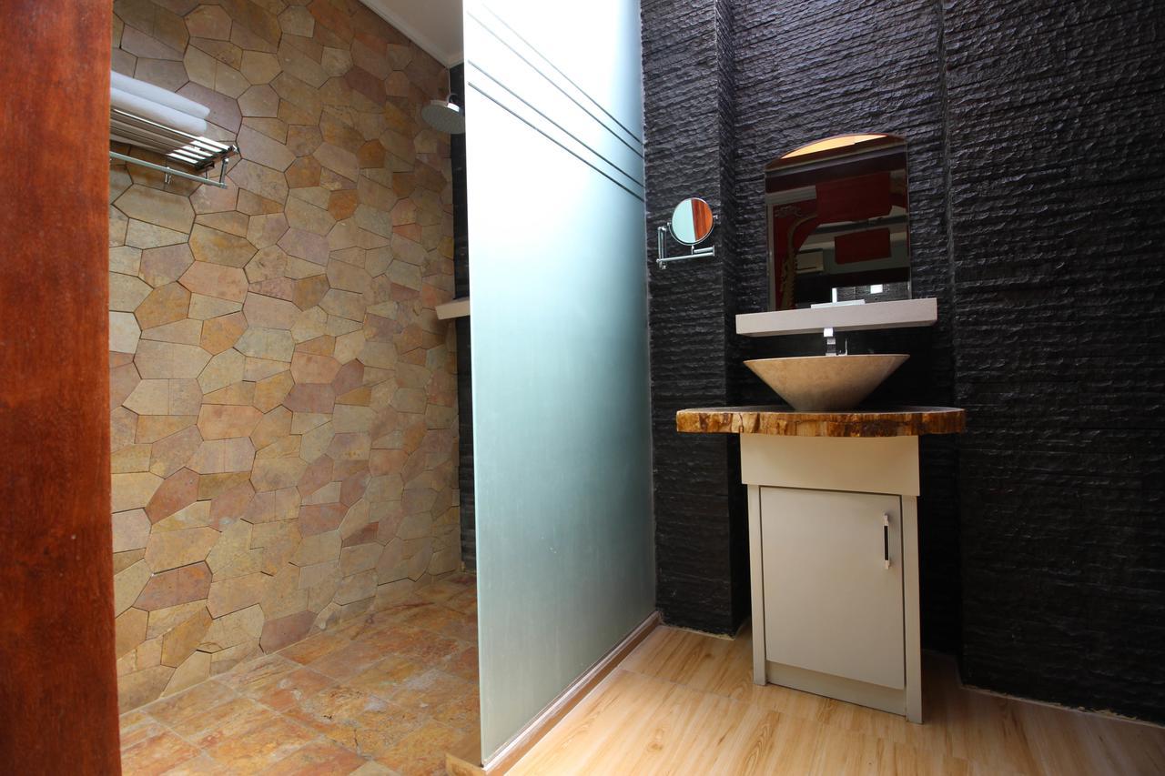 Reddoorz Plus Near Tugu Jogja 2 Yogyakarta Eksteriør billede