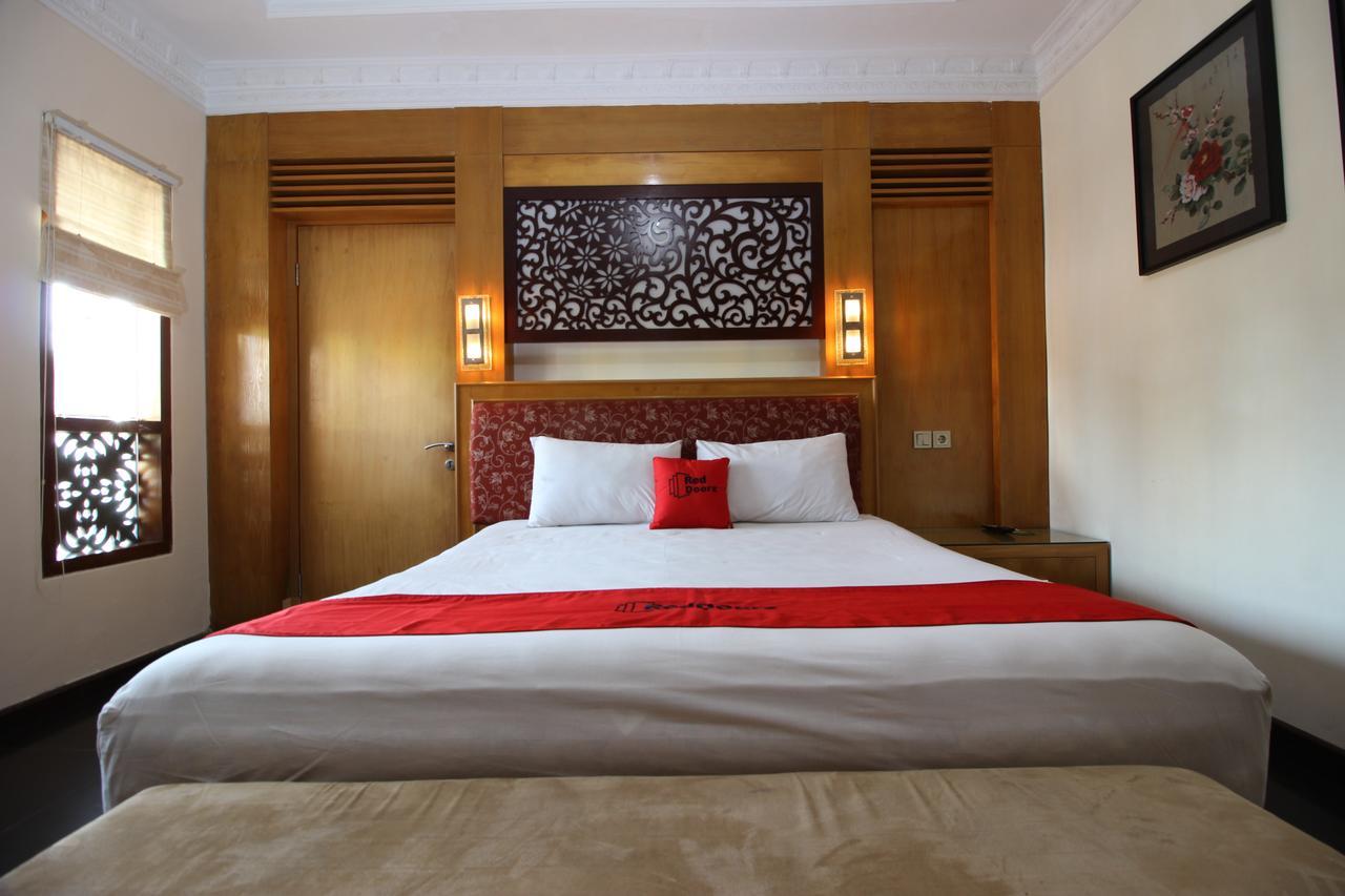 Reddoorz Plus Near Tugu Jogja 2 Yogyakarta Eksteriør billede