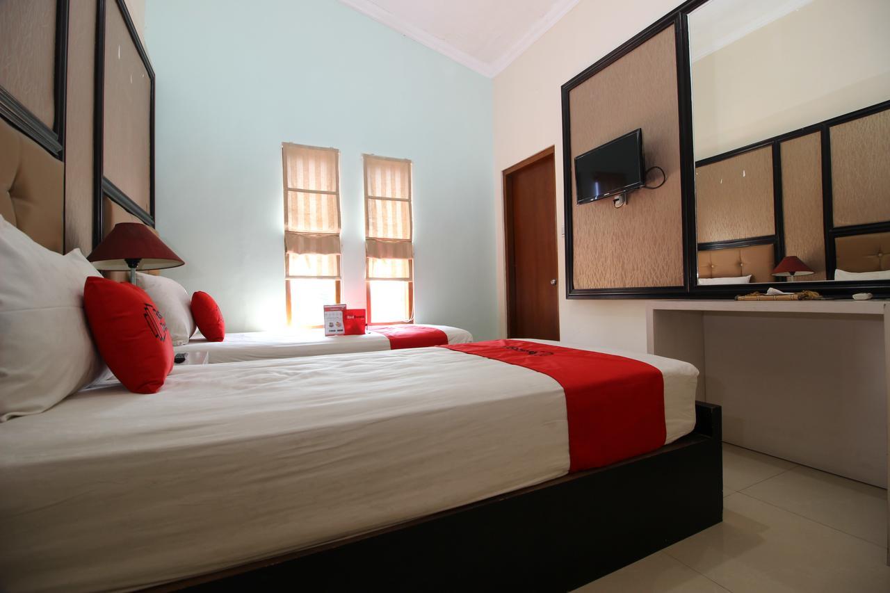 Reddoorz Plus Near Tugu Jogja 2 Yogyakarta Eksteriør billede